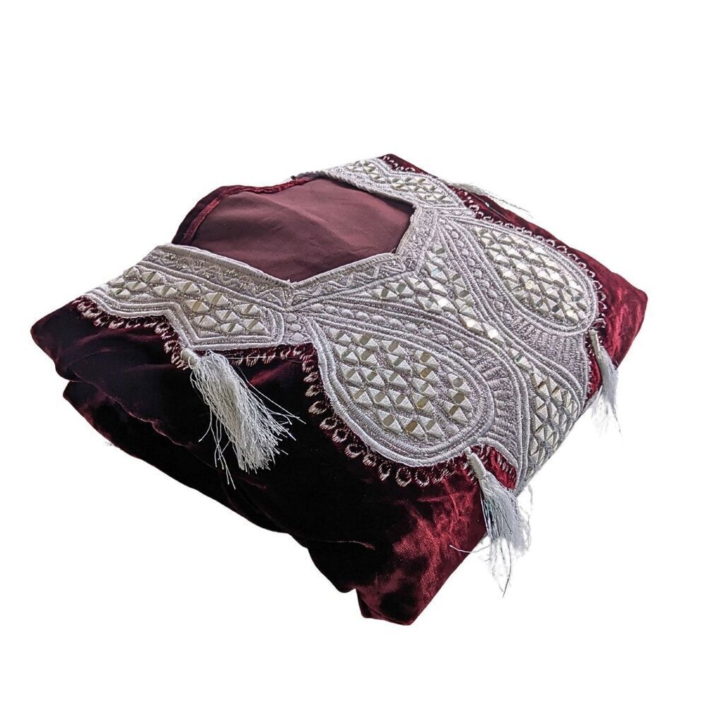 Turkish/Afghani Bindalli Kaftan Wedding Dress -  Embroidered Velvet & Silver M/L - Picture 8 of 8